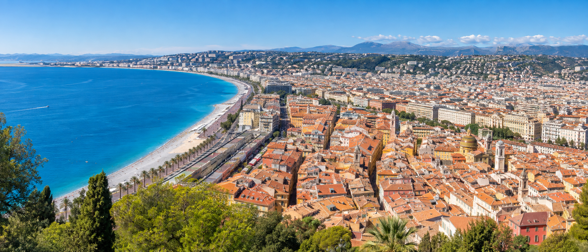 vue panoramique du centre depuis la colline du Château